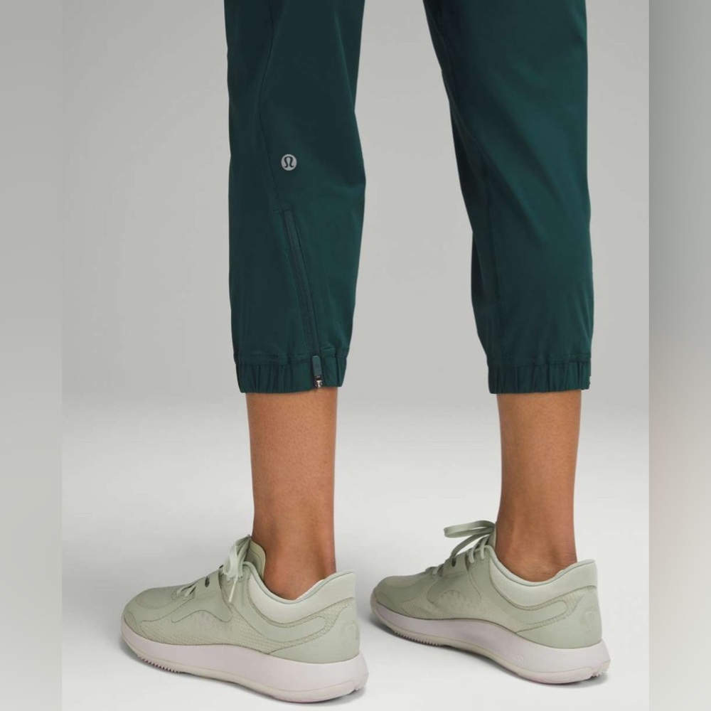 Lululemon Adapted State High-Rise Cropped Jogger - Storm Teal **NWT** - Picture 2 of 9